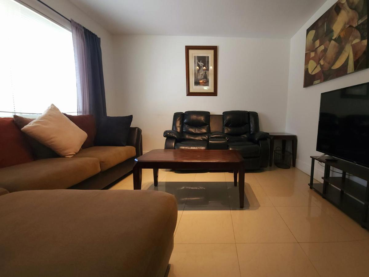A4 - Endless Summer Rentals - Downtown Apartment Near Park, Ports, And Beach Fort Lauderdale Exterior foto