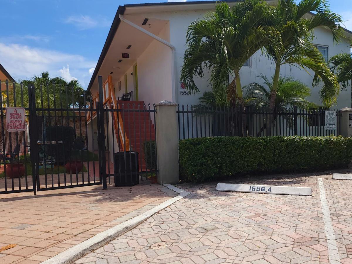 A4 - Endless Summer Rentals - Downtown Apartment Near Park, Ports, And Beach Fort Lauderdale Exterior foto