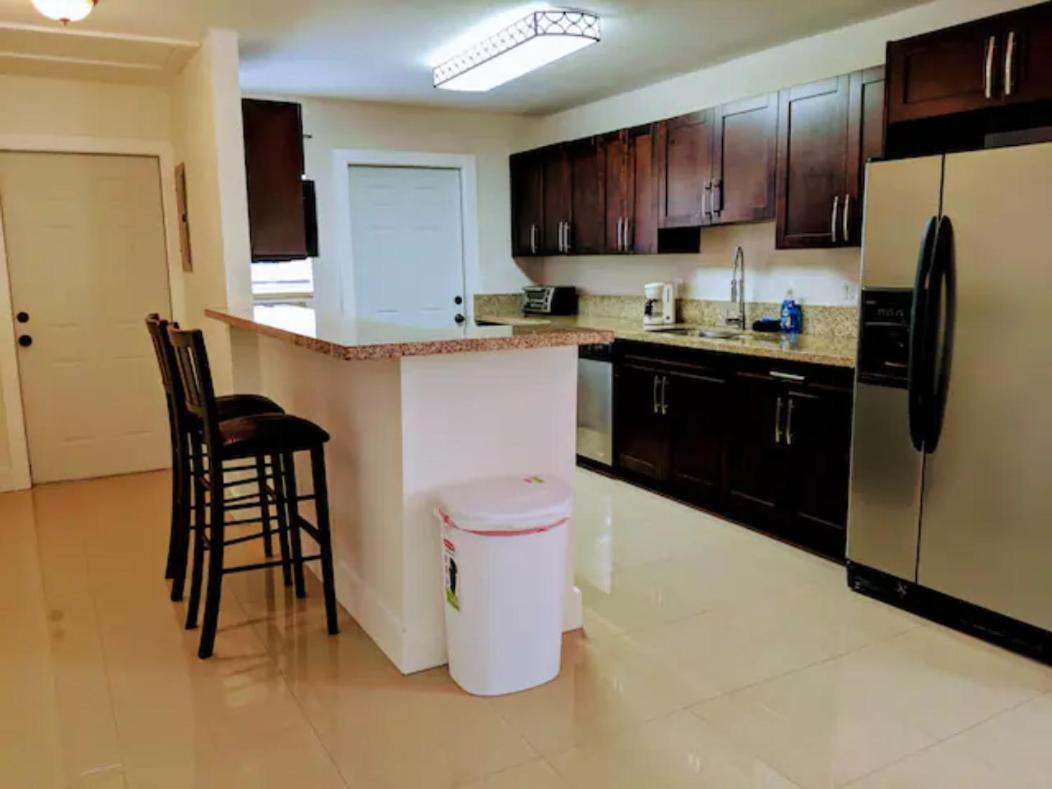 A4 - Endless Summer Rentals - Downtown Apartment Near Park, Ports, And Beach Fort Lauderdale Exterior foto